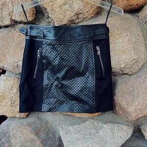 Vintage Y2K little black mini skirt | Armani Ex, sz SM/P0~~